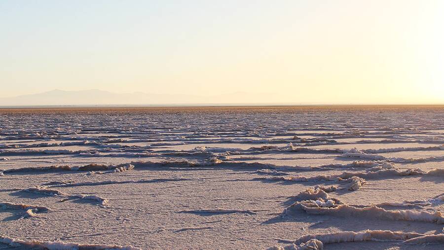  دریاچه کفه نمک سیرجان
